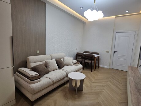 Elan №6419644 - Bakı, Qara Qarayev m., 2 otaqlı, 47 m², 10/16 mərtəbə