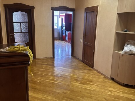 3 otaqlı mənzil, 130 m², Memar Əcəmi: 325 000 ₼ 2