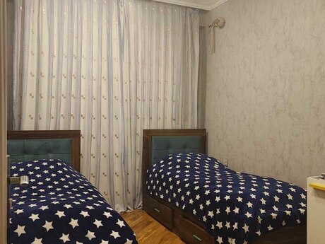 Kirayə 3 otaqlı mənzil, 97 m², 28 May: 1 400 ₼/ay 5