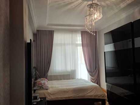3 otaqlı mənzil, 123 m², 7-ci mikrorayon: 330 000 ₼ 5