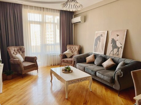 Elan №6419853 - Bakı, Şah İsmayıl Xətai m., 2 otaqlı, 60 m², 14/20 mərtəbə