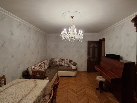 3 otaqlı mənzil, 70 m², Memar Əcəmi: 165 000 ₼ 2