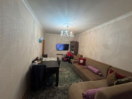 3-room apartment, 85 m², Həzi Aslanov: 180 000 ₼ 2