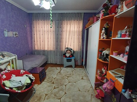 4 otaqlı həyət evi, 220 m², Azadlıq Prospekti: 470 000 ₼ 2