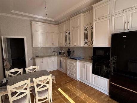 3-комн. · 150 m² · 16/17 этаж, 8 Noyabr