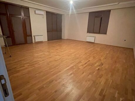 3-комнатная квартира, 150 м², 8 Noyabr: 398 000 ₼ 3