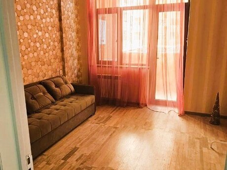 Kirayə 2 otaqlı mənzil, 70 m², İnşaatçılar: 800 ₼/ay 3