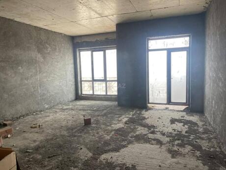 4 otaqlı mənzil, 249 m², 28 May: 1 000 000 ₼ 3