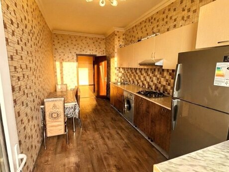 2-комнатная квартира, 100 м², Əhmədli: 187 000 ₼ 2