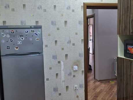 4-room apartment for rent, 140 m², İnşaatçılar: 1 000 ₼/mo 5