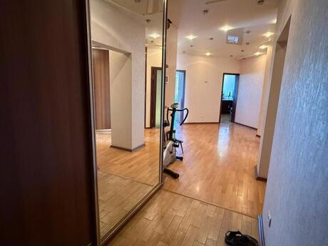 4 otaqlı mənzil, 180 m², Nəriman Nərimanov: 390 000 ₼ 5