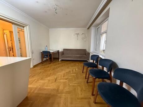 Kirayə 3 otaqlı mənzil, 170 m², Gənclik: 1 000 ₼/ay 2