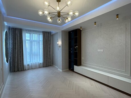 Объявление №6420079 - Баку, м. Ази Асланов, 4-комн., 130 м², 5/18 этаж