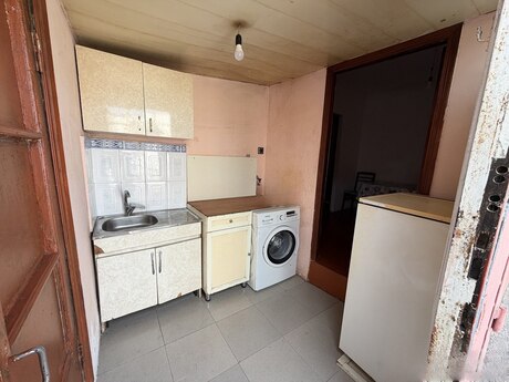 1 otaqlı həyət evi, 30 m², 20-ci sahə: 40 500 ₼ 5