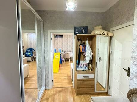 3 otaq · 74 m² · 4/19 mərtəbə, İnşaatçılar