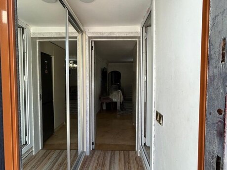Elan №6420165 - Bakı, Bayıl q., 3 otaqlı, 70 m²