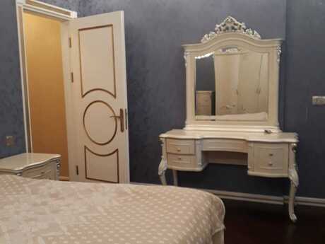 Объявление №6420209 - Баку, пос. 8-й мкр, 2-комн., 100 м², 11/18 этаж