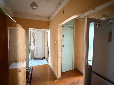 5 otaqlı mənzil, 110 m², Bakıxanov: 215 000 ₼ 5