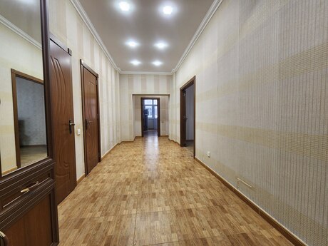 2-room apartment, 95 m², Neftçilər: 220 000 ₼ 5