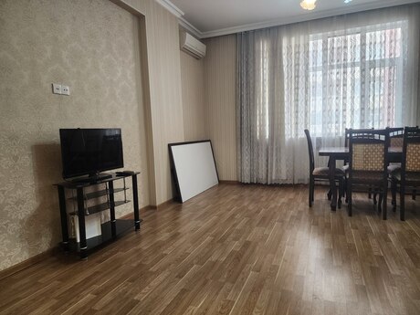 2-room apartment, 95 m², Neftçilər: 220 000 ₼ 3