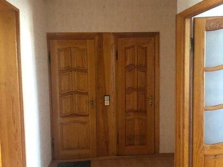 Kirayə 3 otaqlı mənzil, 50 m², Xalqlar Dostluğu: 650 ₼/ay 3