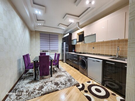 3-комнатная квартира, 136 м², Neftçilər: 355 000 ₼ 2