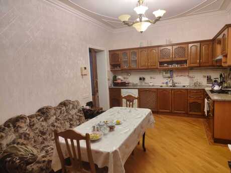 8 otaqlı həyət evi, 550 m², Qaraçuxur: 550 000 ₼ 5