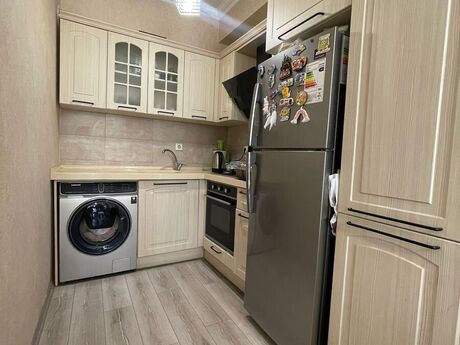 2-room apartment for rent, 70 m², Badamdar: 800 ₼/mo 5
