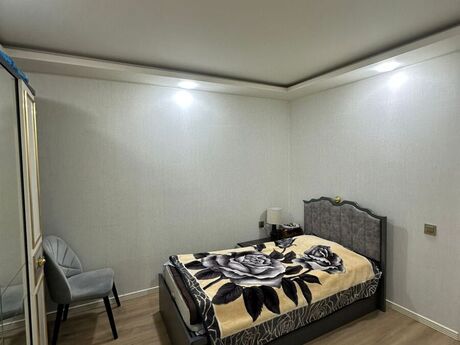 3 otaqlı mənzil, 72 m², Neftçilər: 138 000 ₼ 5