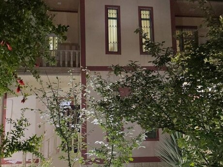 5 otaqlı həyət evi, 200 m², Ramana: 125 000 ₼ 2
