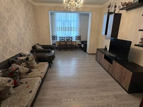 Elan №6420441 - Bakı, Xalqlar Dostluğu m., 3 otaqlı, 60 m², 1/5 mərtəbə