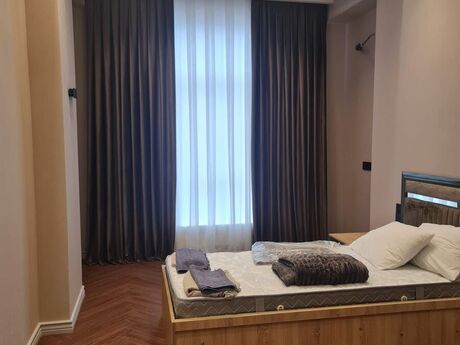 Kirayə 3 otaqlı mənzil, 140 m², Nəriman Nərimanov: 2 200 ₼/ay 3