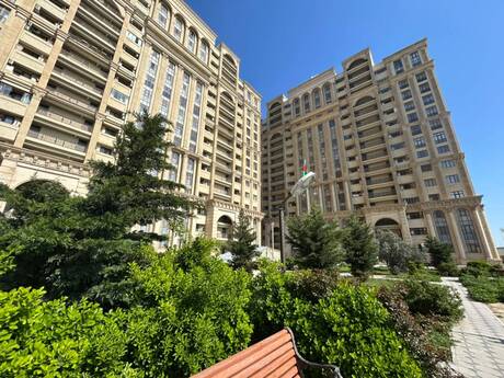 2 otaqlı mənzil, 80 m², Səbail: 240 000 ₼ 2