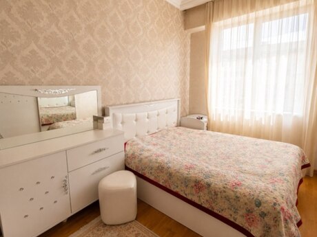 2 otaqlı mənzil, 80 m², Səbail: 240 000 ₼ 5