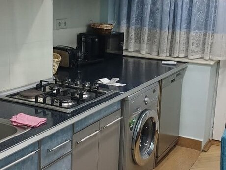 Elan №6420479 - Bakı, Şah İsmayıl Xətai m., 2 otaqlı, 80 m², 4/16 mərtəbə