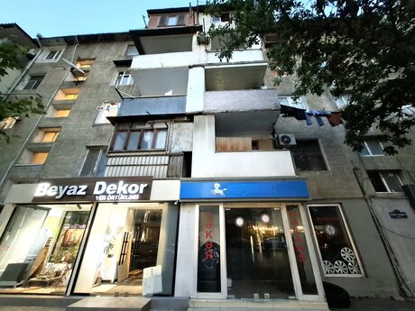 Elan №6420489 - Bakı, Nərimanov r., 2 otaqlı, 52 m², 2/5 mərtəbə
