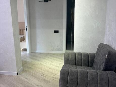 2-room apartment for rent, 66 m², Həzi Aslanov: 750 ₼/mo 3