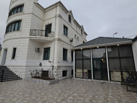 15 otaqlı həyət evi, 700 m², Nəsimi: 1 700 000 ₼ 2