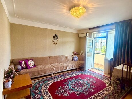 2-room apartment, 75 m², Bakıxanov: 150 000 ₼ 3