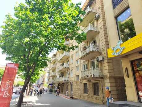 Elan №6420560 - Bakı, Nəsimi r., 2 otaqlı, 60 m², 4/5 mərtəbə