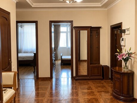 Kirayə 3 otaqlı mənzil, 140 m², Nizami: 1 200 ₼/ay 3