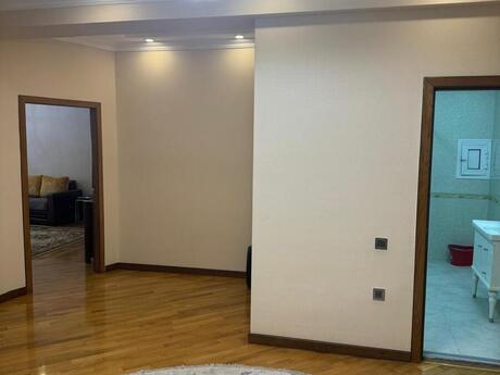 Kirayə 3 otaqlı mənzil, 160 m², Şah İsmayıl Xətai: 1 000 ₼/ay 4