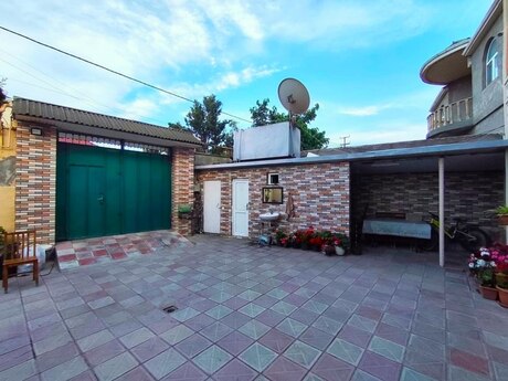 6 otaqlı həyət evi, 220 m², Yeni Ramana: 177 000 ₼ 4