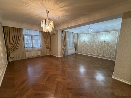 Объявление №5646012 - Баку, м. Элмляр Академиясы, 4-комн., 205 м², 10/18 этаж