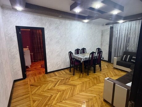 Elan №6420694 - Bakı, İnşaatçılar m., 2 otaqlı, 47 m², 5/5 mərtəbə