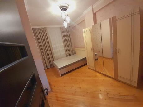 2 otaqlı mənzil, 80 m², Neftçilər: 205 000 ₼ 2