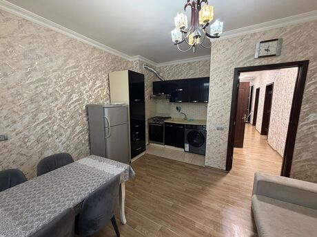 Kirayə 3 otaqlı mənzil, 120 m², Nizami: 700 ₼/ay 4