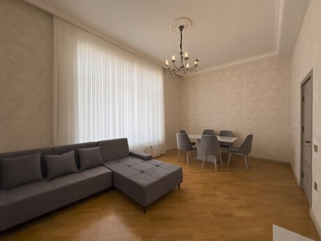 Аренда: 3-комнатная квартира, 110 м², Badamdar: 1 650 ₼/мес 3