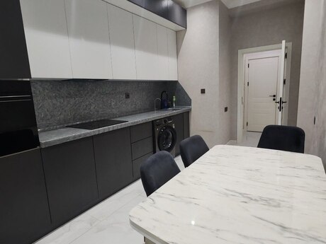 Kirayə 2 otaqlı mənzil, 90 m², Renessans Palace: 1 500 ₼/ay 2