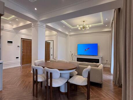 2-комнатная квартира, 80 м², Ağ şəhər: 470 000 ₼ 2
